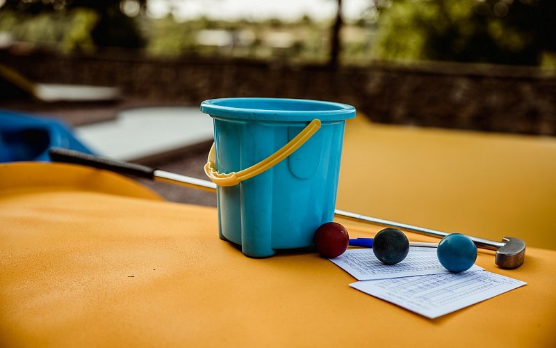 Minigolf Neslovice